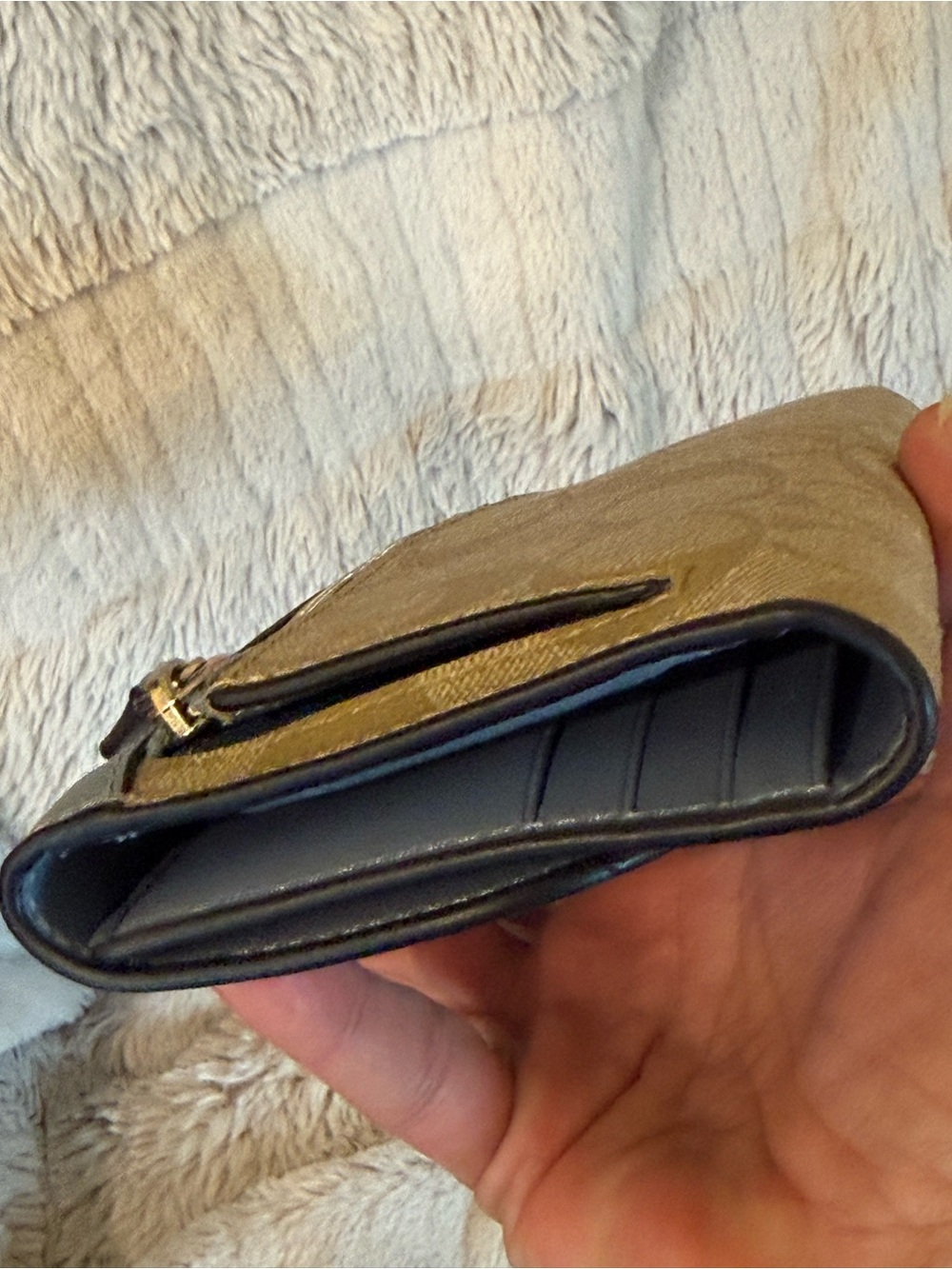 Coach Two-Tone Signature Continental Wallet - Picture 6 of 10